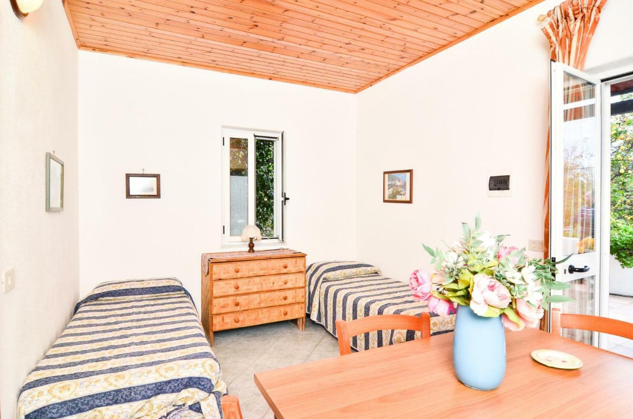 Residence Limoneto Ischia Forio di Ischia Exterior foto